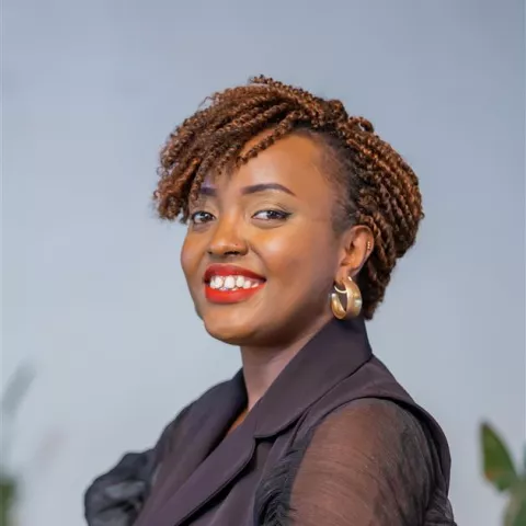 A portrait photo of Anne Nayituriki